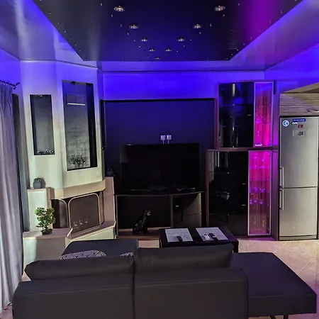 Modern Quiet Luxury Apartamento Patras