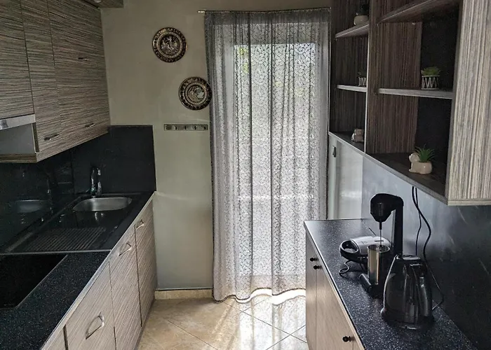 Modern Quiet Luxury 파트라